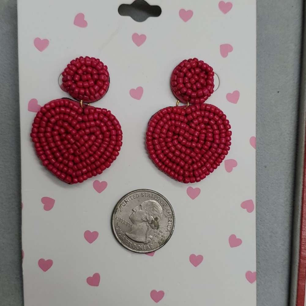 Magenta heart earrings - Picture 2 of 4